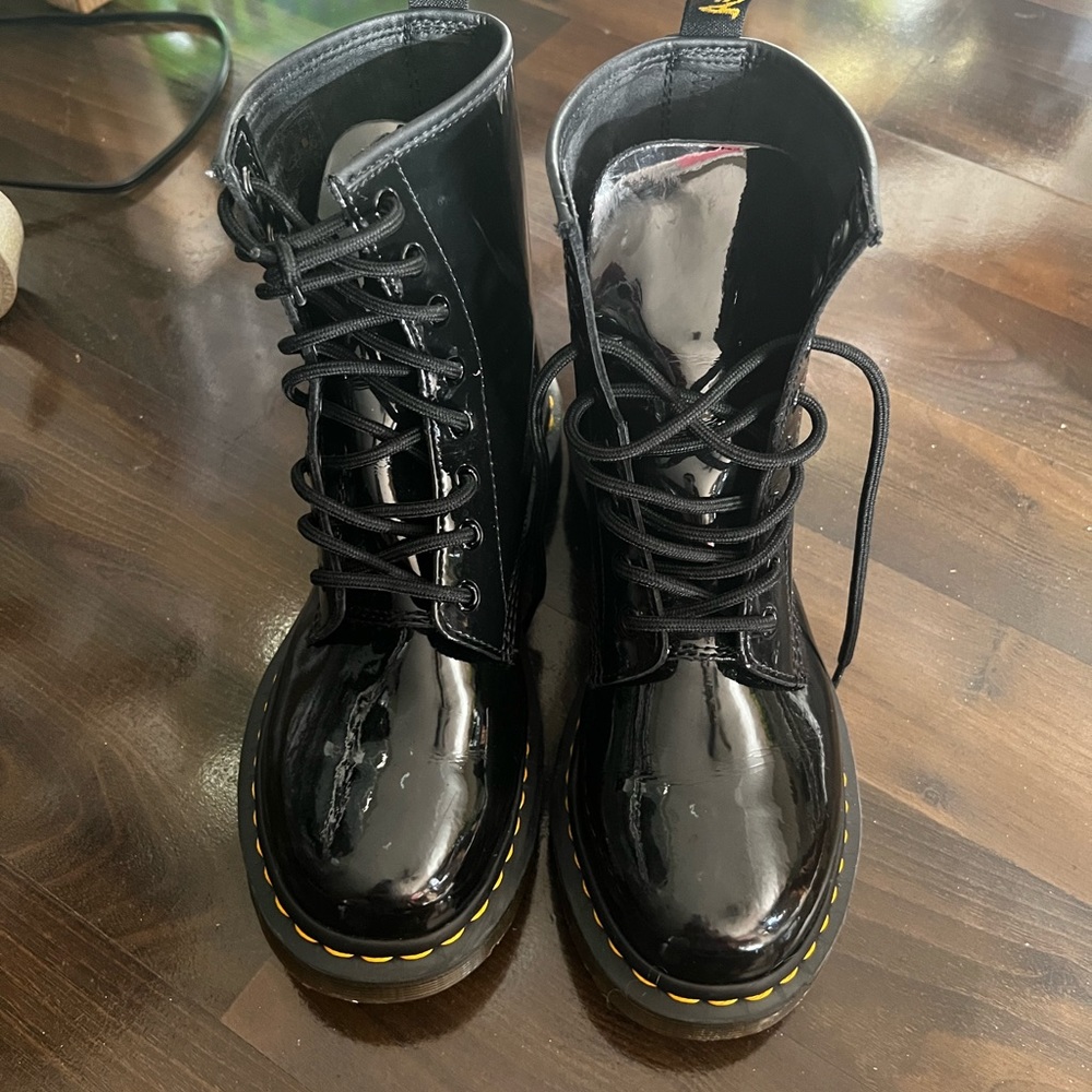 Doc Martens. Black patent leather lace up